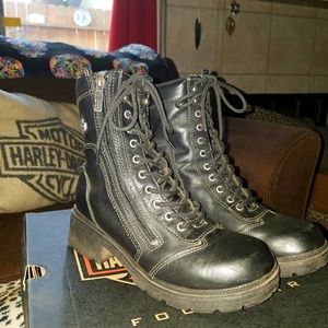 Women's size 8 1/2 Harley-Davidson boots
